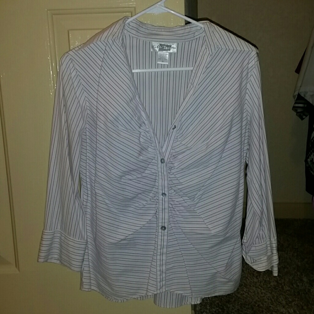 Women's button up blouse